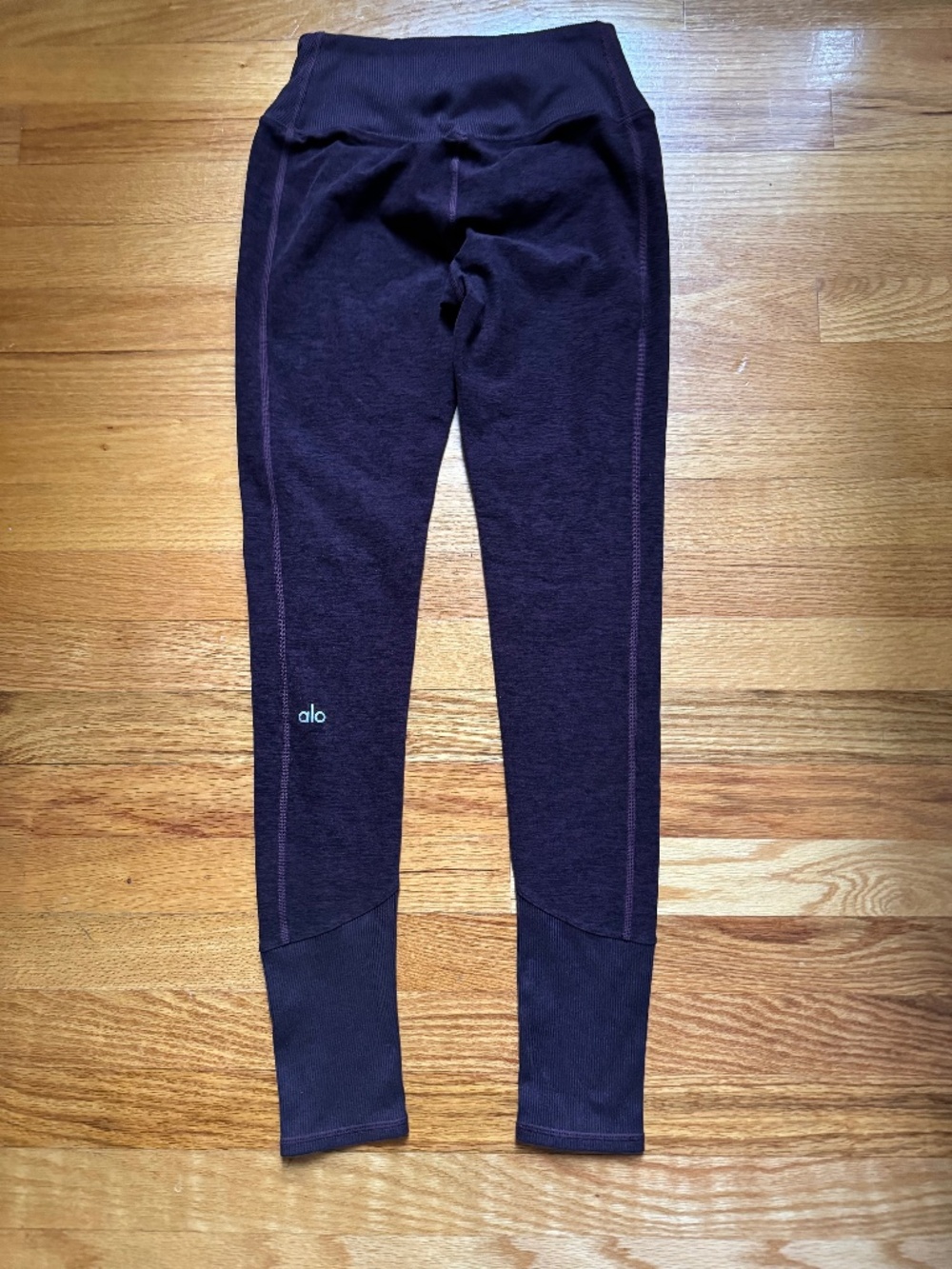 Alo Yoga High-Waist Alosoft Lounge Legging Heathered Burgundy Small
